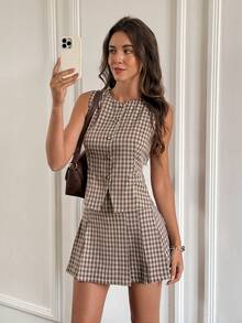 SHEIN Frenchy Conjunto de 2 piezas de top ajustado sin mangas con estampado de cuadros y falda plisada casual para uso diario, verano - Multicolor - Ver 7