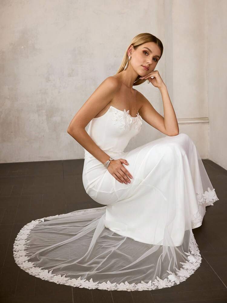 MOTF Soiréza WOMEN ELEGANT STRAPLESS FITTED MERMAID GOWN WITH FLORAL APPLIQUE DETAILS ON CHEST/WAIST, TRANSLUCENT TULLE HEM WITH FLORAL ACCENTS – IDEAL FOR WEDDINGS, GALA DINNERS, CELEBRATIONS & FORMAL RECEPTIONS