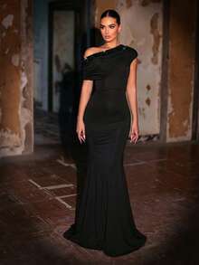 Aureia Elegant And Glamorous Black Sequined Embroidery Stretch Knit, One-Shoulder Design With Pleated Details And A Fishtail Train. Suitable For Formal Occasions, Evening Events, And Elaborate Gowns.,Wedding Guest Dress For Women - Black - View 7