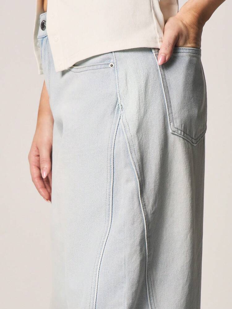 MISSGUIDED Cinched Waist Barrel Jeans High Rise Wide Leg Denim Pants With Relaxed Fit And Light Wash Finish For Casual Everyday Wear