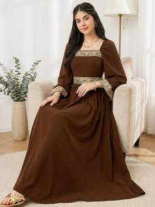 SHEIN 优雅棕色花卉蕾丝泡泡袖撞色睡袍，适合春夏度假穿着 - 棕色 - 查看 3