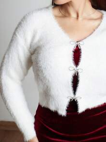 Lupita Cardoza 约会之夜水钻蝴蝶结前蓬松针织马海毛开衫，秋冬上学上衣 - 白色 - 查看 6