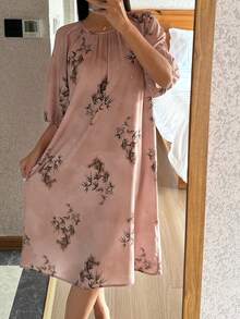 DAZY Elegant Bamboo Pattern All-Over Print Pleated Design Loose Women Nightgown - Pink - View 5