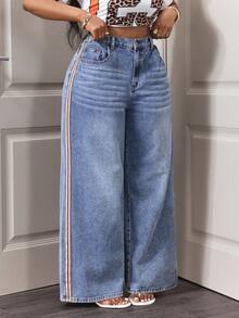 Slaydiva Plus Size High Waist Patchwork Elastic Waistband Washed Denim Jeans - Blue - View 4