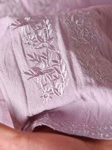 SHEIN LUNE 女士花卉刺绣V领休闲百搭通勤短袖衬衫，V领女式衬衫，休闲上衣，夏季波西米亚风上衣，棉质夏季上衣，女士上衣和衬衫，女士休闲衬衫，现代女士夏季上衣，女士棉质上衣，休闲夏季上衣，最新款女士上衣，乡村风女装 - 粉色 - 查看 8