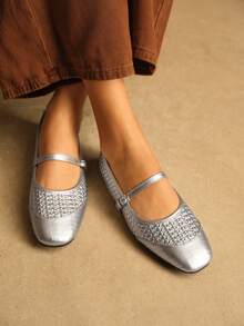 Rosivie Women's Buckle Design Casual Versatile Flat Shoes - Silver - View 3
