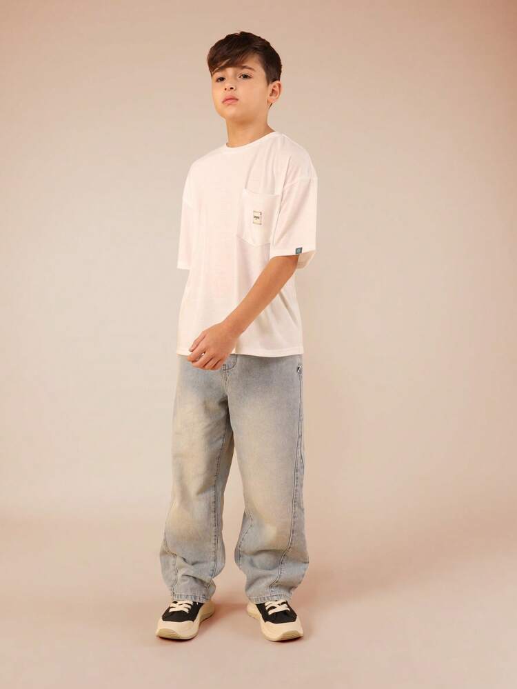 Crew Neck Pocket T-Shirt With Regular Fit