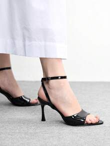 CUCCOO BIZCHIC 女士方头细高跟中跟鞋，优雅休闲简约舒适，一脚蹬设计，适合工作、通勤、约会、派对、正式场合。 - 黑色 - 查看 5