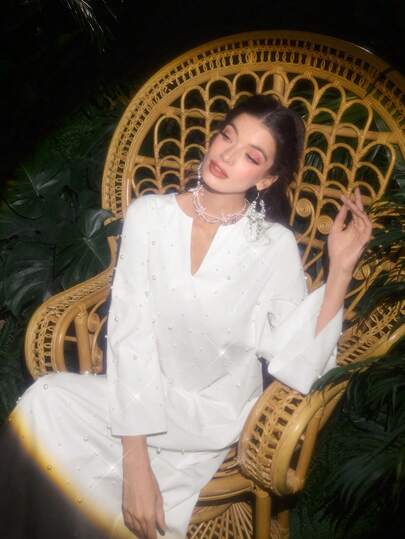 Al Najma Long White V-Neck Pearl Decorated Loose Robe, Traditional Middle Eastern Arabic Style