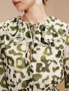 Arave Vestido largo con cuello en V, cintura ceñida y volantes en el bajo con estampado de leopardo, de moda para el día a día - Verde - Ver 7