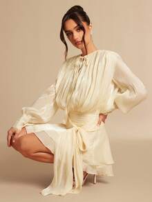 Silquee 女士纯色打结褶皱优雅长袖短裙 - 杏色 - 查看 1