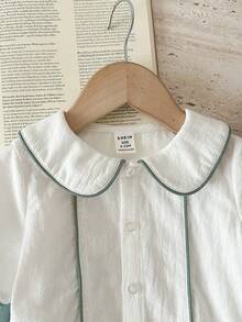 SHEIN 两件套幼儿男童清新可爱绿色条纹套装，包括翻领短袖衬衫和绿色短裤，适合优雅场合、婚礼宾客、花童、戒指童、婚礼、婴儿派对、洗礼和一周岁生日庆祝。 - 綠色 - 查看 6