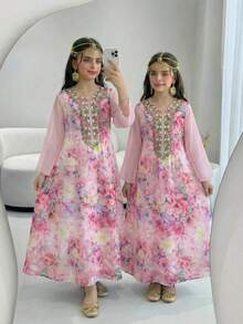 SHEIN 优雅花卉蕾丝边连衣裙，适合少女，时尚闪亮图案，中东风情，优雅精致的派对礼服 - 粉色 - 查看 7
