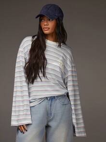 Athîral 女士休闲日常通勤撞色条纹数字蝴蝶结印花宽松落肩T恤，春秋季 - 彩色 - 查看 1