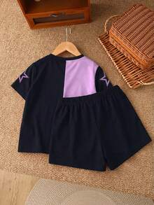 SHEIN 两件套扎染花卉、爱心、豹纹印花少女休闲简约短袖上衣和短裤套装，适合夏季、海滩、复古、休闲、度假、可爱、Y2K、椰子女孩、波西米亚风、音乐节等场合。