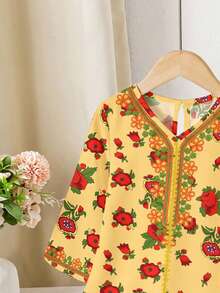 SHEIN 优雅复古独特高贵女童长款卡夫坦连衣裙，奢华蕾丝花卉印花，黄色，喜庆优雅，阿拉伯风格长袖V领宽松休闲连衣裙，适合庆祝活动、节日和外出游玩。 - 彩色 - 查看 4