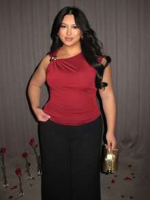 Firerie 加大码女士休闲优雅金属装饰不对称肩部上衣，适合外出、派对等场合/秋季女装/万圣节/新年/派对上衣/优雅女式上衣/酒红色修身生日上衣 - 紅色 - 查看 6