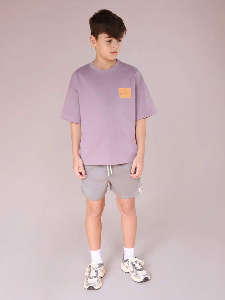 Zestaw: koszulka z okrągłym dekoltem i szorty z nadrukiem tropikalnym