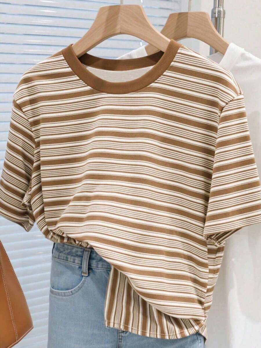 Resyla Áo thun nữ tay ngắn kẻ sọc nhiều màu sắc kiểu cổ điển, cổ tròn, dáng rộng, cỡ lớn, thích hợp cho mùa hè. - Nhiều màu - Xem 1