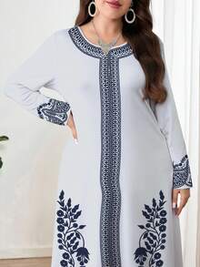 Al Najma Vestido largo de manga larga con cuello en V azul, elegante y de talla grande, con estampado floral, adecuado para citas, vacaciones, uso diario, casual, fiestas, festivales. Vestido largo de otoño/invierno para damas, vestido fluido, vestido maxi floral/vestido vintage, vestido con estampado botánico, vestido azul - Celeste - Ver 3