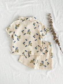 SHEIN Vintaside Kids Baby Boy Summer Casual Leaf Print Shirt And Shorts Set - Khaki - View 2