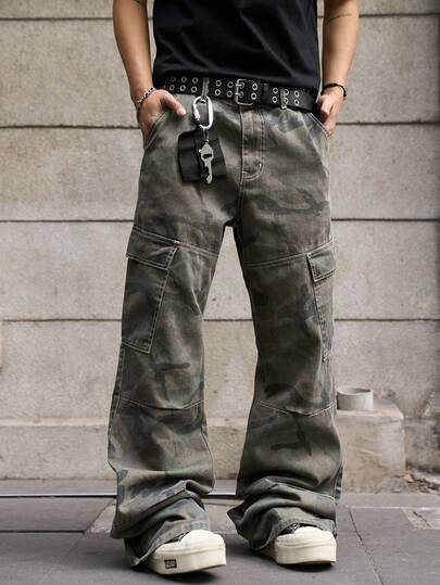 Manfinity EMRG Pantalones anchos de camuflaje de mezclilla para hombres
