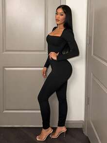 Slaydiva Nouvelle tenue printemps/été pour la Saint-Valentin : style décontracté, simple et basique, inspirée des années 2000, à la mode streetwear, best-seller internet, tenue de soirée à la mode, style sexy et décontracté, style sportif, haut à manches longues et col carré, dos nu avec larges bretelles croisées, pantalon long slim, combinaison moulante pour femme - Noir - Voir 3