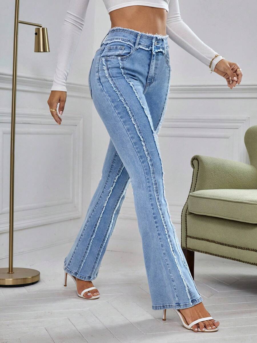 EMERY ROSE Quần jeans ống loe có túi, gấu quần rách cho nữ cỡ lớn - Màu xanh lam - Xem 1