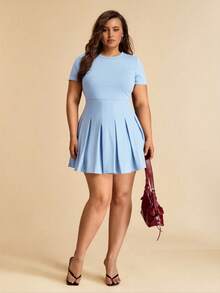SHEIN BAE 大码女装、曲线身材服装、夏季海滩度假服装、约会装、外出装、音乐节装、乡村音乐节装、派对聚会装、节日服装、演唱会服装、嘉年华派对服装、节日服装、时尚服装、卡其色西装裤、办公服装、通勤服装、工作服、短袖迷你连衣裙 - 淺藍色 - 查看 6