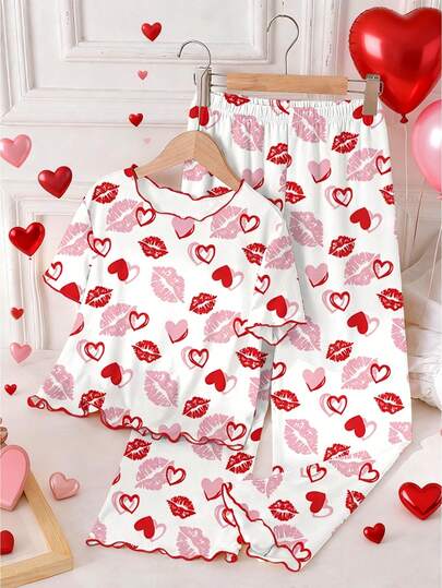 Tween Girls Valentine's Day Lip & Heart Print Knit T-Shirt And Loose Fit Ruffle Hem Pants 2-Piece Pajama Set, Suitable For Daily Wear And Sleepwear