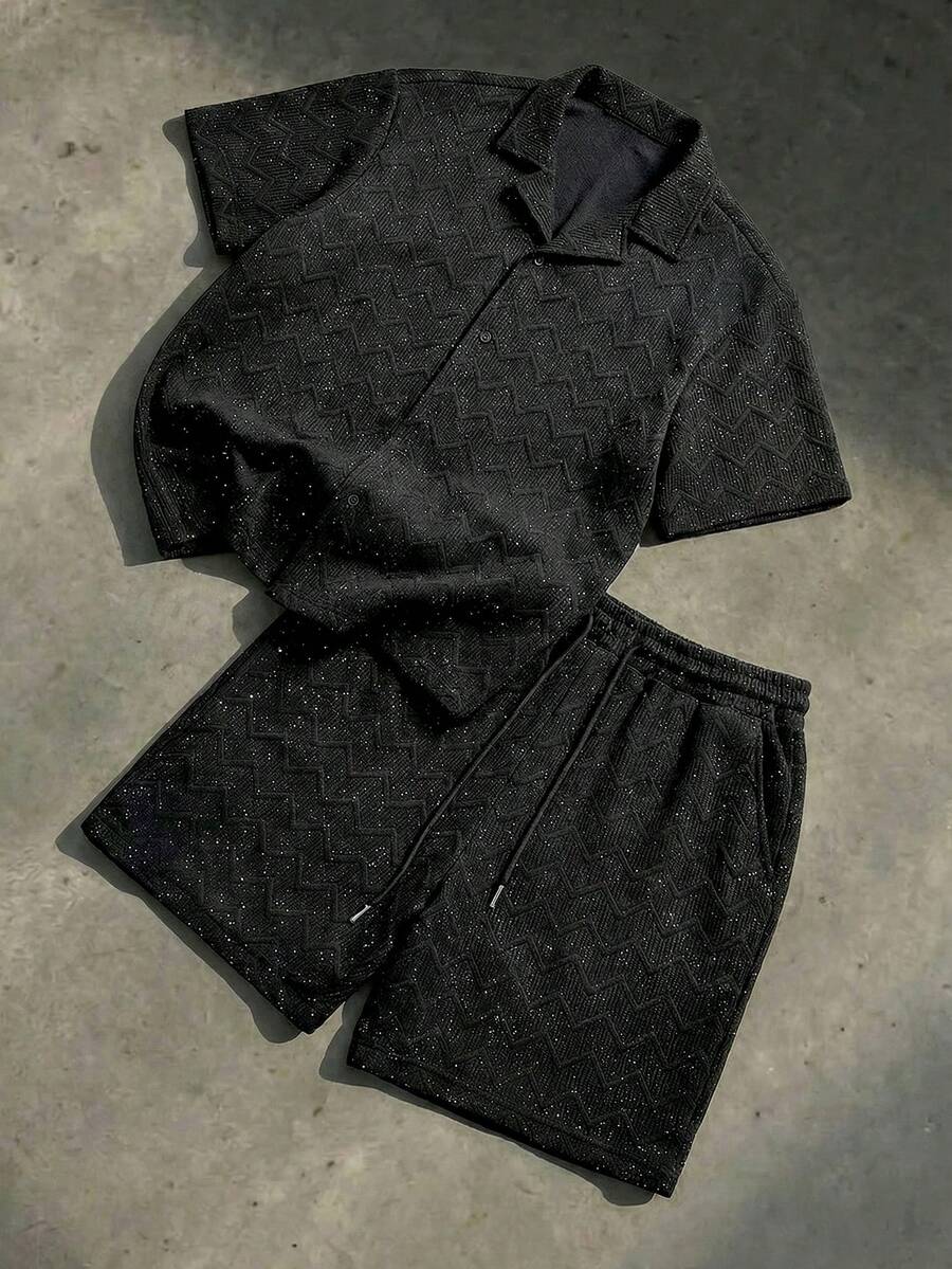 SWAVVY Bộ đồ nam gồm áo sơ mi ngắn tay cài một hàng khuy và quần short cạp chun, màu đen, kiểu dáng thường ngày, hai mảnh. Bộ quần short nam Manfinity, bộ quần short Lenin. - màu đen - Xem 1