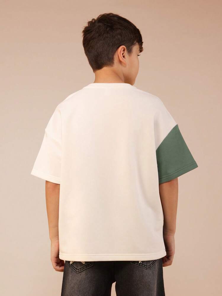 Oversized Abstract Color Block T-Shirt With Curved Design