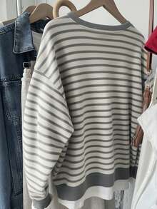 Resyla Women's Classic Striped Print Crew Neck Sweatshirt, Casual Pullover Top For Autumn/Winter, Elegant Design, Versatile For Daily Wear, Suitable For Students, Teachers, And Casual Occasions - Green - View 2