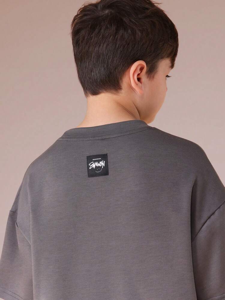 Graffiti Print Short Sleeve Crew Neck Tee