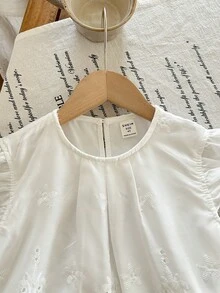 SHEIN LMoss Kids Conjunto de sudadera de algodón con bordado elegante francés y pantalones de pierna ancha para niñas jóvenes - Beis - Ver 4