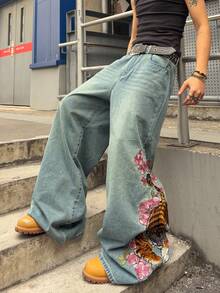 ROMWE MEN Men's Floral & Tiger Embroidery Pattern Loose Fit Jeans Spring/Summer - Blue - View 2