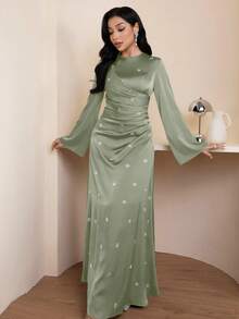 Veilorie Đầm nữ thanh lịch cổ tròn tay xòe eo nhún bèo đính đá hoa văn. - màu xanh lá - Xem 5