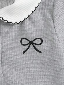 SHEIN 2件套女婴0-3岁休闲优雅Polo衫上衣和百褶裙套装 - 灰色 - 查看 4