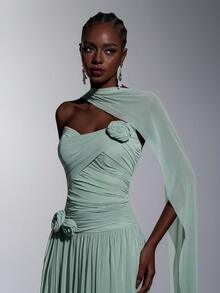 Elitara Elegantes, romantisches, modisches mintgrünes elastisches Mesh-Stoff trägerloses gerafftes dekoratives handgemachtes 3D-Blumen-Halter-Dekor mit großer A-Linie Silhouette, elegantes Partykleid, Hochzeitsgast-Kleid, mintgrünes Kleid, modisches elegantes Abendkleid, Brautjungfernkleid, formelles Abendkleid - Grün - Übersicht 3