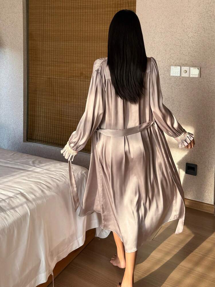 Vintage Satin Lace Trim Puff Sleeve Mid-Length Women Sleepwear Robe
