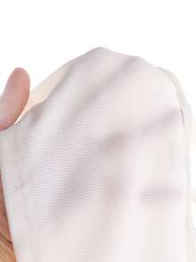 女婴两件套罗纹针织吊带背心（带蝴蝶结装饰）和条纹短裤套装，舒适时尚，适合夏季、日常休闲和户外活动穿着。 - 白色 - 查看 6