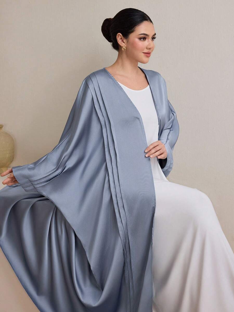 Graceveil Robe élégante et digne avec des bretelles croisées, un design drapé plissé à double couche. Décoration plissée en tissu satin doux et confortable. Abaya ample de style arabe - Bleu azur - Voir 1