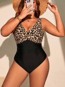 SHEIN Swim Curve 大码女式豹纹交叉连体泳衣 - 彩色 - 查看 4