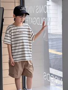 Tween Boy Casual Patch Contrast Collar Round Neck Striped Knit Loose T-Shirt - White - View 6