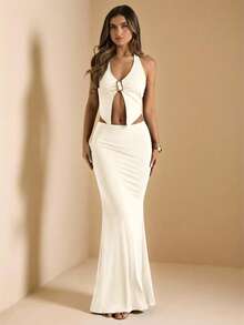 SHEIN BAE 1. Bộ 2 món áo crop top cổ yếm gợi cảm có khóa kim loại trang trí thời trang xuân/hè dành cho nữ & chân váy len viền đuôi cá cạp vừa/thấp, trang phục màu nâu, bộ đồ đi nghỉ, bộ đồ len hở lưng - Màu be - Xem 5