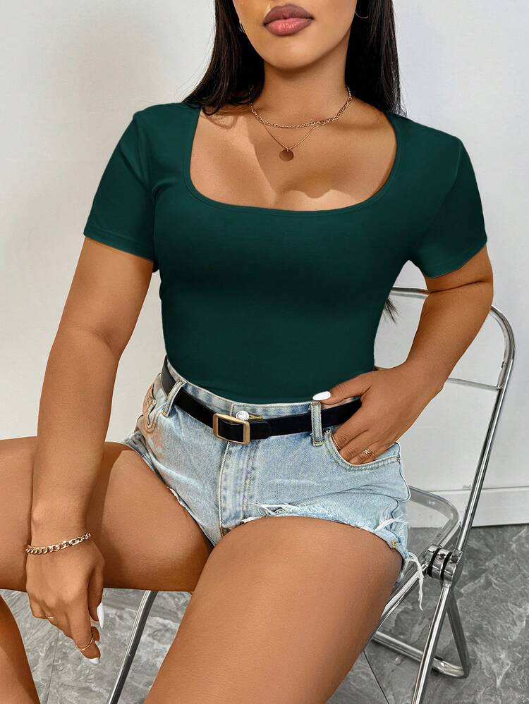 SHEIN Essnce Blusa de verano para mujer talla grande, blusa casual de mujer, manga corta de verano, blusa de verano para salir, blusa para conciertos country y raves de mujer - Verde Oscuro - Añade 1