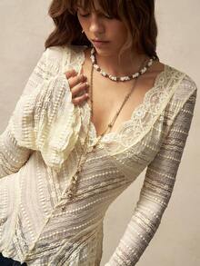 Bohemela 女士撞色蕾丝V领长袖修身时尚T恤 - 杏色 - 查看 5