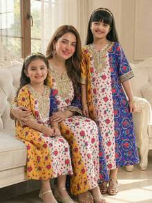 SHEIN Tween Girls' Traditional Arab Maxi Dress,Floral Red Pattern,Golden Trim V-Neck,Pastel Yellow,Autumn,Boho,Family Matching - Multicolor - View 4