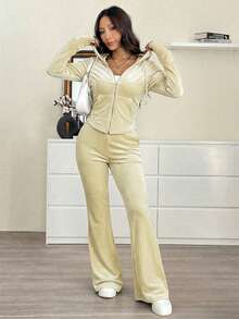 SHEIN EZwear Bộ đồ nữ 2 món gồm áo hoodie và quần dài bằng nhung màu trơn, kiểu dáng thường ngày, thích hợp cho mùa xuân/hè. - Màu be - Xem 5