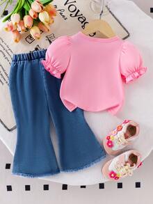 两件套女婴粉色针织短泡泡袖蝴蝶结T恤上衣和带口袋的牛仔喇叭裤，休闲日常甜美女童夏季服装 - 粉色 - 查看 2